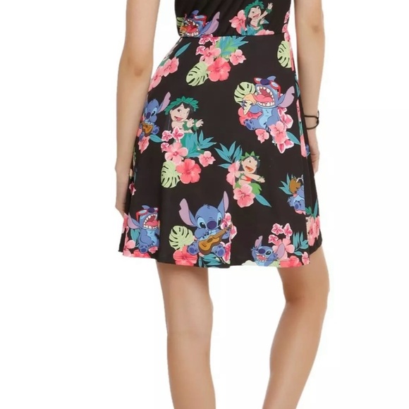 New Disney Lilo & Stitch Floral Print Dress by Hot Topic size S junior’s - Picture 2 of 8